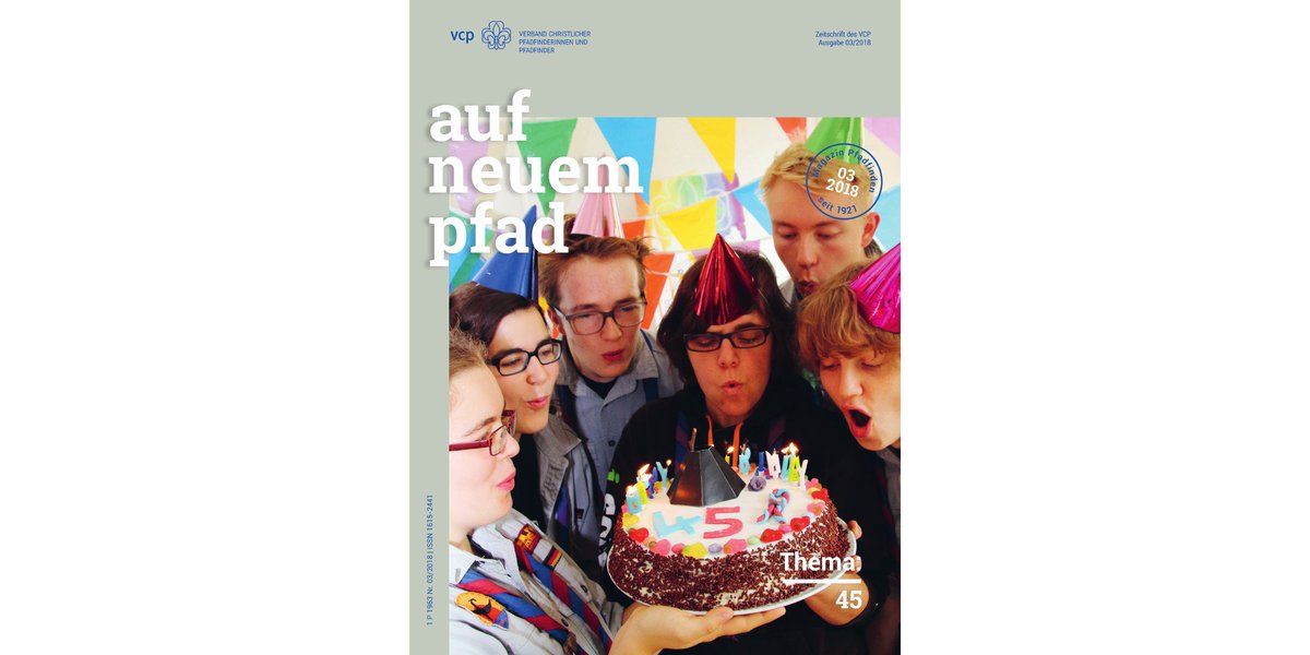 VCP_de's tweet photo. #anp1803 ist da! Die aktuelle Ausgabe dreht sich um die Zahl #45 - viel Spaß beim Lesen! Einen herzlichen Dank an die VCP-Redaktion und @elfgenpick. Die komplette Ausgabe gibt es online hier https://t.co/EKKUw4SE9Q. #pfadfinden #vcpseidank #verbandsmagazin ^LD https://t.co/x6i2BwsaBg