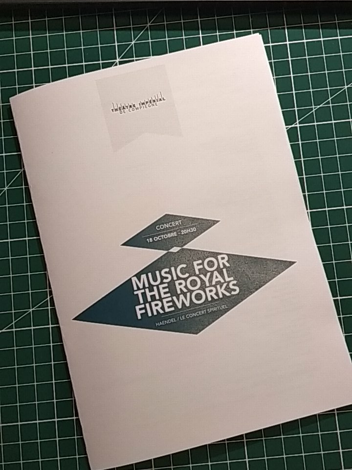 Les programmes de salle sont prêts ! On vous attend demain pour l'excellent MUSIC FOR THE ROYAL FIREWORKS 😀