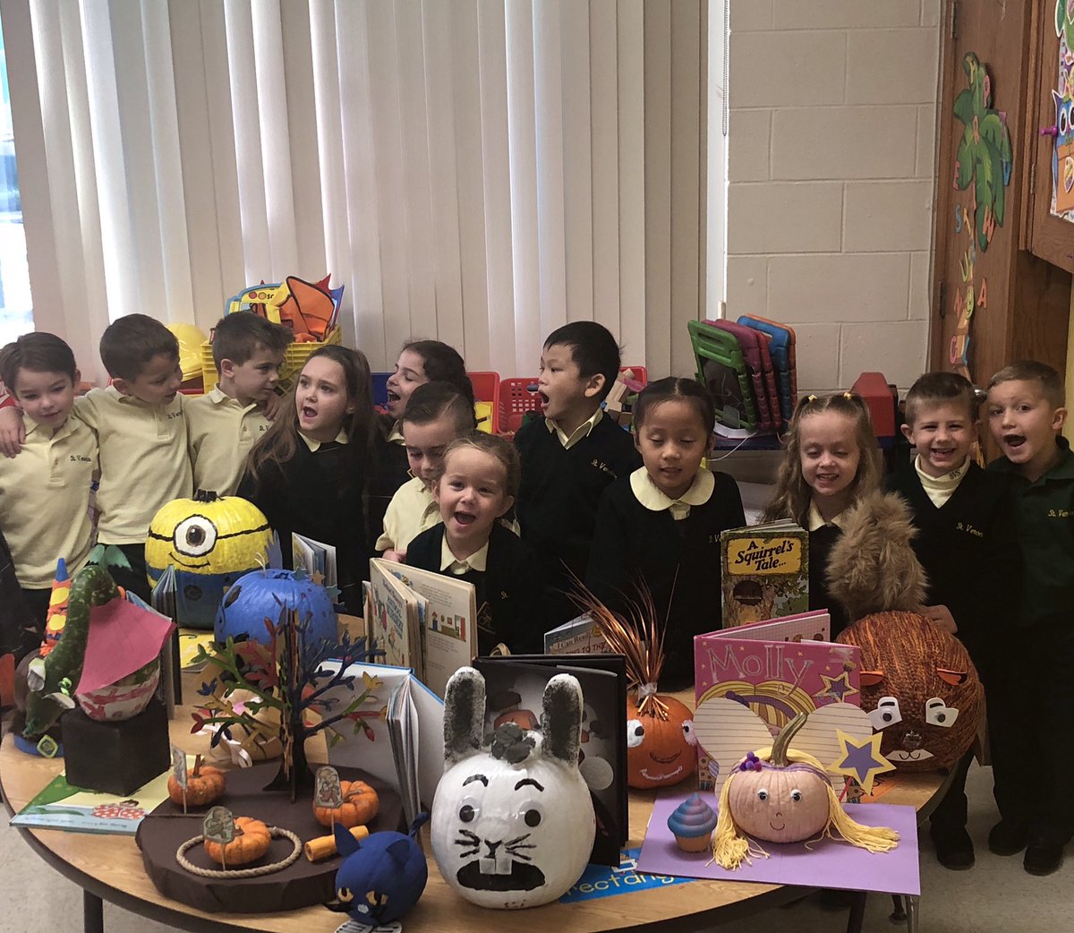 SVScrusaders's tweet photo. Happy Fall Y’All! It’s time for KA’s Pumpkins on Parade! #favoritebookcharacters https://t.co/hBaSbgh3qJ