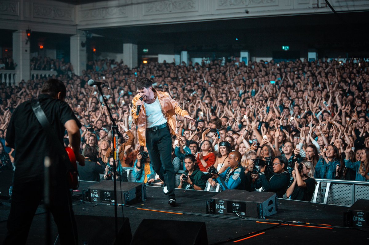 Tom_Grennan's tweet photo. Last night was a dream come true, I never thought a boy from Bedford would end up headlining @O2academybrix but it happened all thanks to you ❤ Every one of you means the world to me and I can’t wait to do it again x
📸s @nickykelvin https://t.co/UC3UrdHrsI