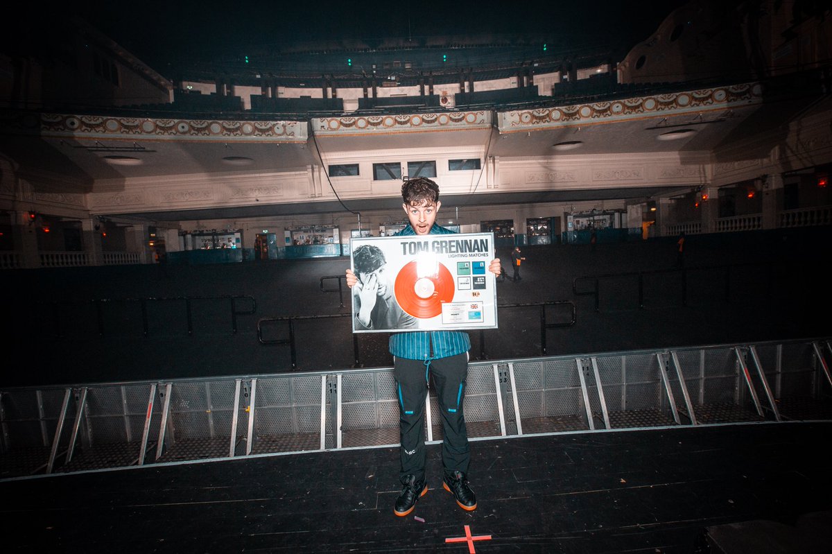 Tom_Grennan's tweet photo. Last night was a dream come true, I never thought a boy from Bedford would end up headlining @O2academybrix but it happened all thanks to you ❤ Every one of you means the world to me and I can’t wait to do it again x
📸s @nickykelvin https://t.co/UC3UrdHrsI