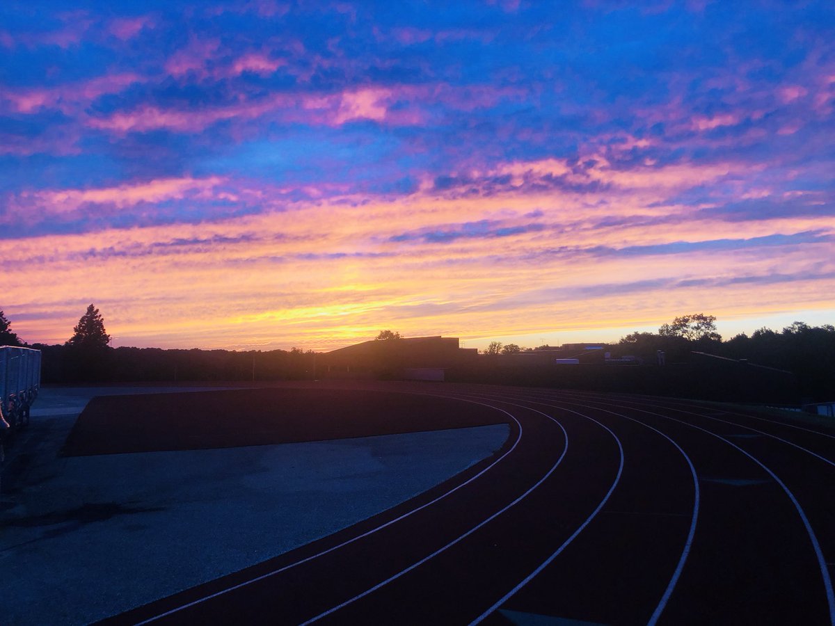 TurpinHS's tweet photo. What a great sunset last night that led to a great night for our Girls Soccer team as they were victorious over Seton in tournament play! #ShoutItOut https://t.co/zcQYnZzPEu