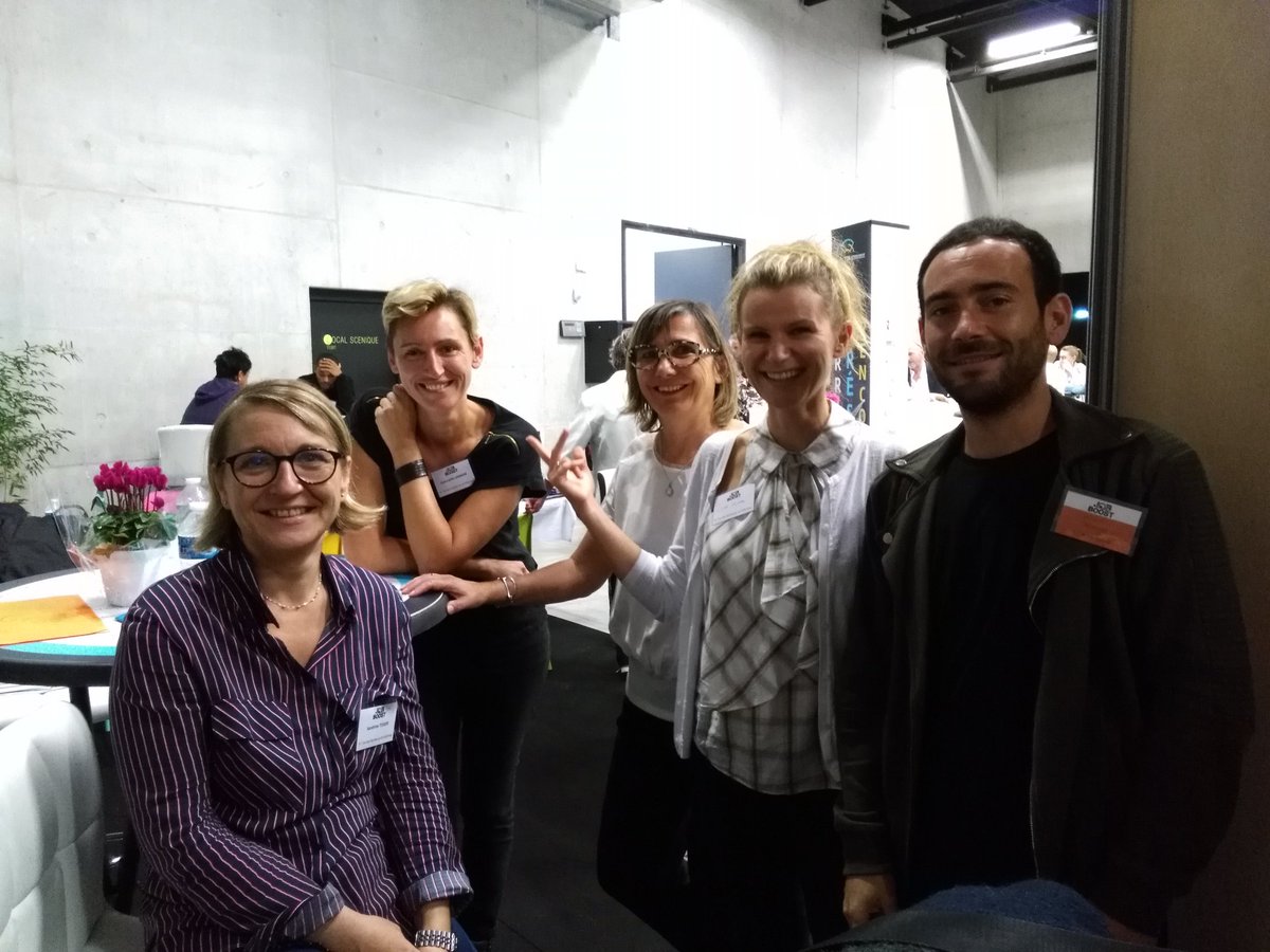 Lazzati1Sand's tweet photo. L'édition #JobBoost2018 se poursuit, #avecPoleEmploi #aubagne #laciotat #marseille valentine. Des espaces dédiés au #coaching, #competences conseil en #recrutement. Plus de 600 personnes présentes. Une réussite. Bravo @T2R, merci aux #équipes PE @DidierMartinPE @pole_emploi https://t.co/Hx6ap0MGgk
