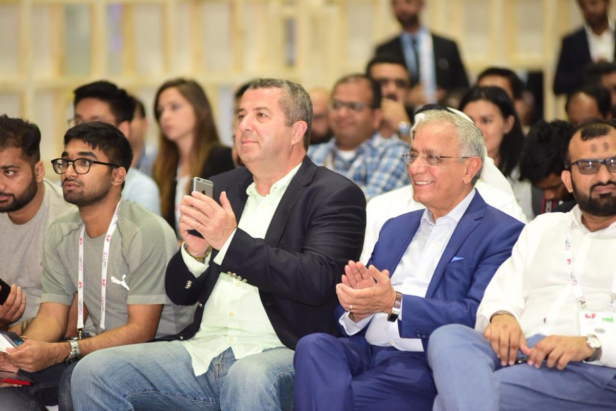 Invest_Lebanon's tweet photo. Chairman of IDAL @Nabitani cheering for the 4 finalists from #Lebanon at the #GITEXFutureStars! #GITEX2018 #Lebanesetalents #startups https://t.co/tlzLfRbU3E