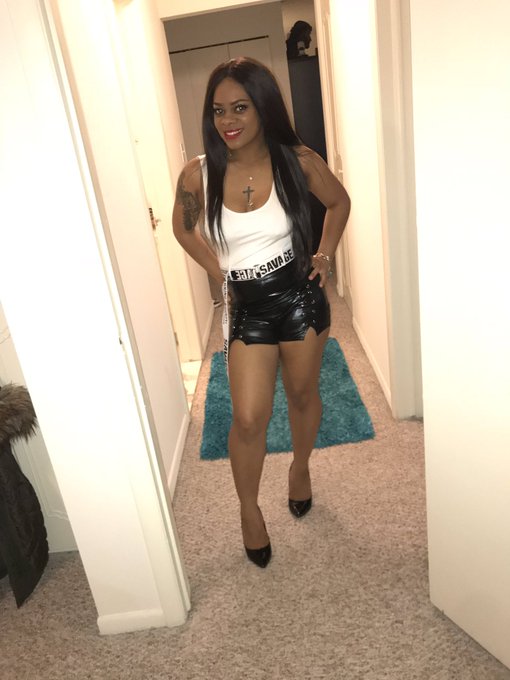 Watch IG: Beautywith_re 💄's leaked NSFW photo on TwXstars