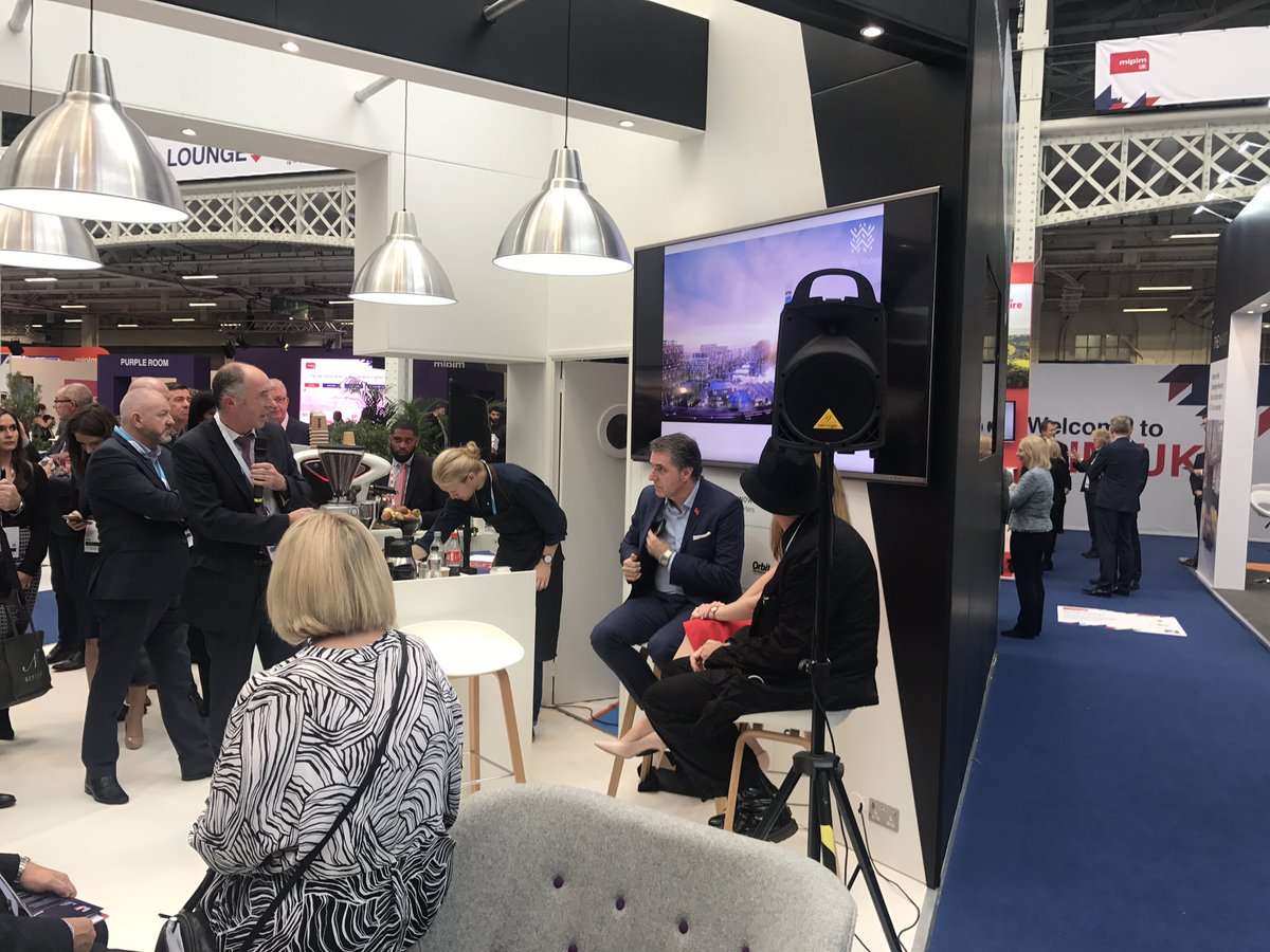 Now discussing Wirral Waters #lplmipim - development has been in the news a lot of late. Been called the largest planning consent in the UK