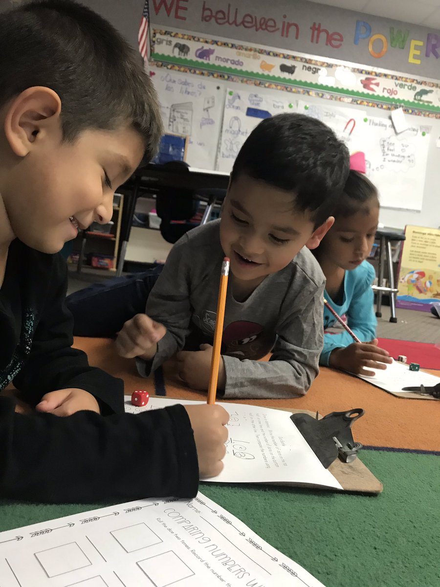 MrsCoronado4's tweet photo. Who says kinder can’t use words like “great than”, “less than”? We rocked it! https://t.co/pzDRQP2oEl
