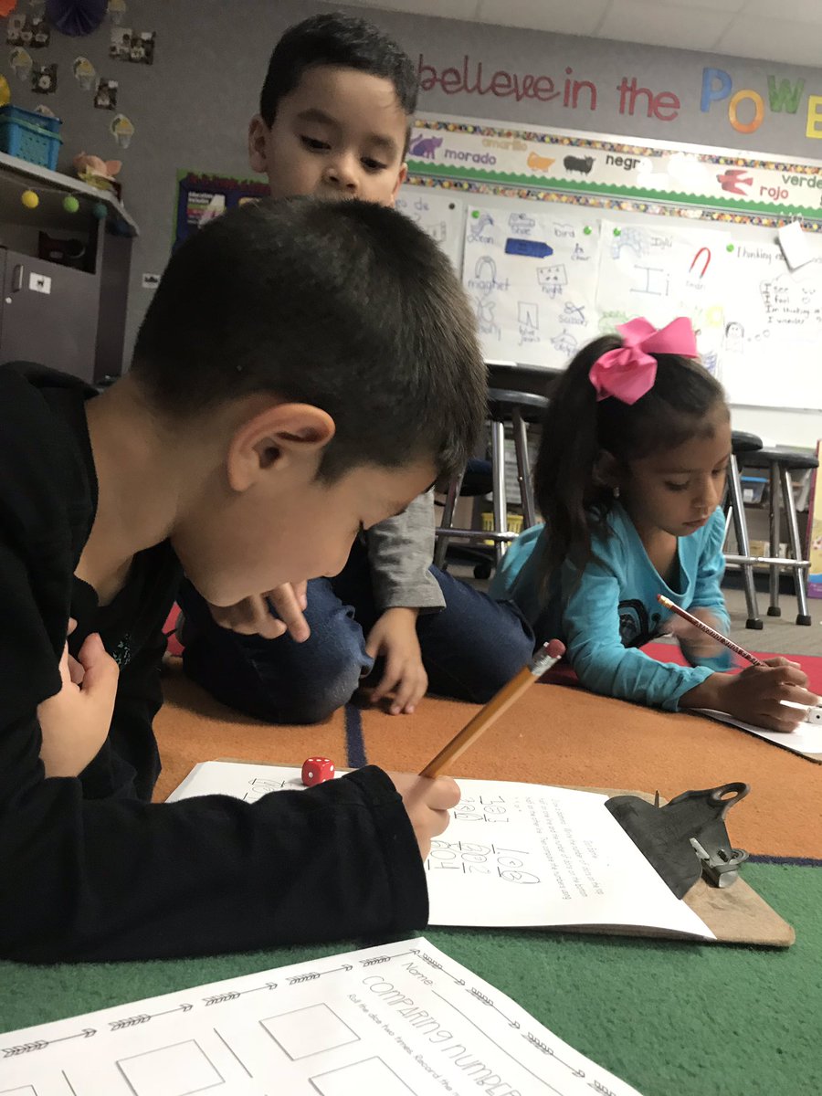 MrsCoronado4's tweet photo. Who says kinder can’t use words like “great than”, “less than”? We rocked it! https://t.co/pzDRQP2oEl