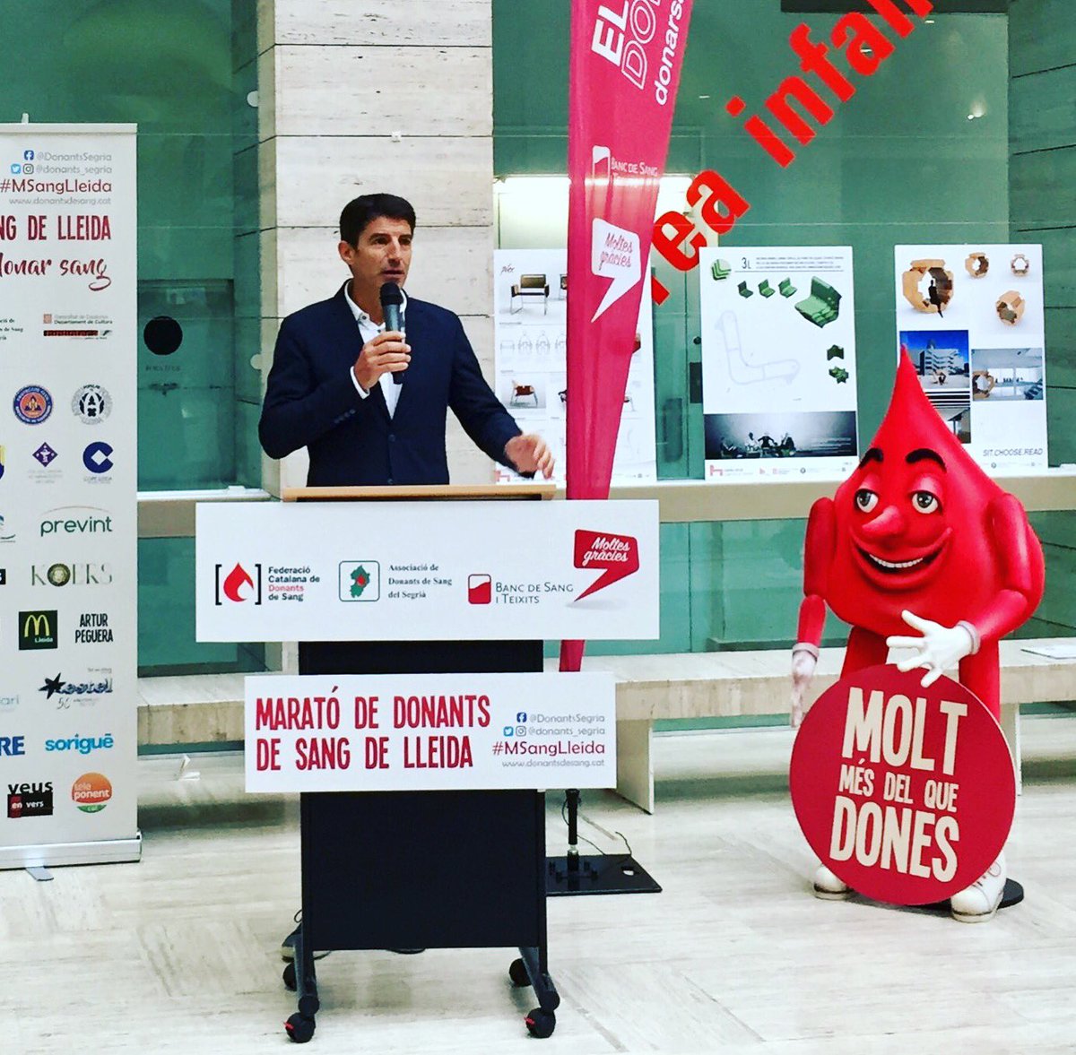 ArturPeguera's tweet photo. Com sempre, rebent més del que dones #MSangLleida  @donants_segria https://t.co/o5hfvK3BUS