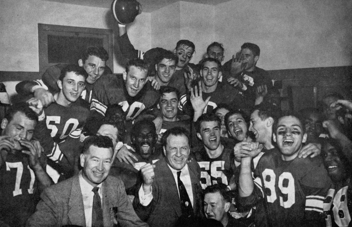 vickkiD's tweet photo. Legendary @MSU_Football coach Duffy Daugherty is the subject of a new book. The author's coming to #lovelansing Oct. 25 for a signing and talk https://t.co/jpbPWJ01JP via @LSJnews https://t.co/XcQvxx4qwg