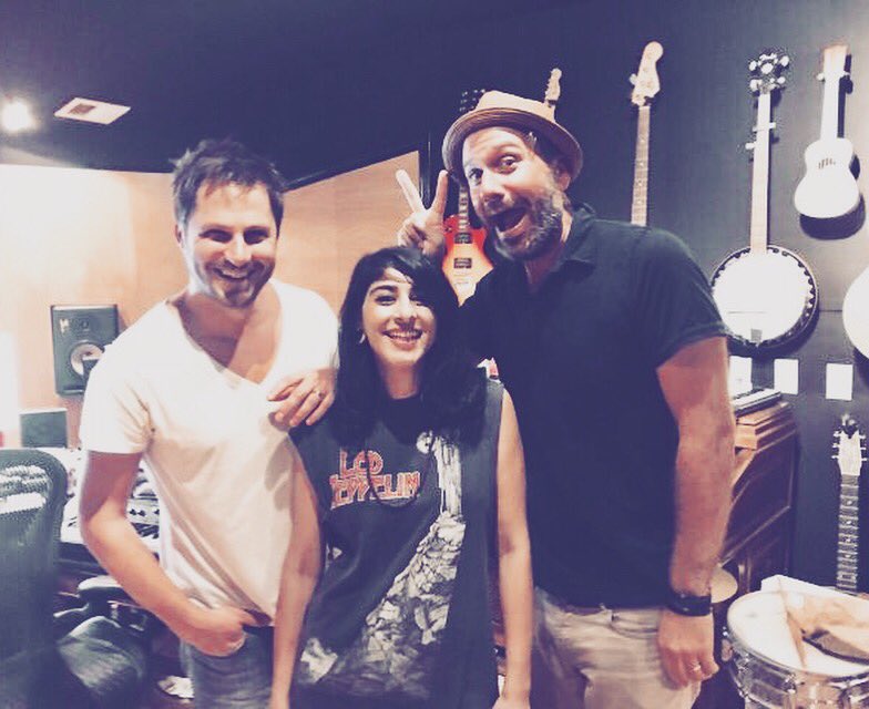 SugarooMusic's tweet photo. Typical studio antics with @tysongs, @RubyVelle, & @JimBiancotweets ✌🏼
.
#SugarooRecords #JimBianco #RubyVelle #TYsongs #Sugaroo #TheSugaroom #recordingstudio #indielabel #songwriter #songwriting #musicbiz #recordlabels #musicstudio #instamusic #musicianlife #studiolife https://t.co/ncBDnm79sD