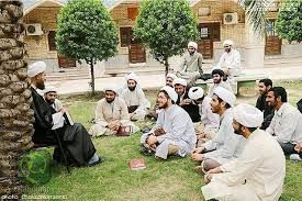 mimk4f's tweet photo. وضعیت اسف بار تحصیل روحانیون بدون کلاس درس و در فضای باز

امیدواریم هیچ آخوندی بخاطر مسائل مالی از تحصیل باز نماند https://t.co/VmVKfjz9Ge