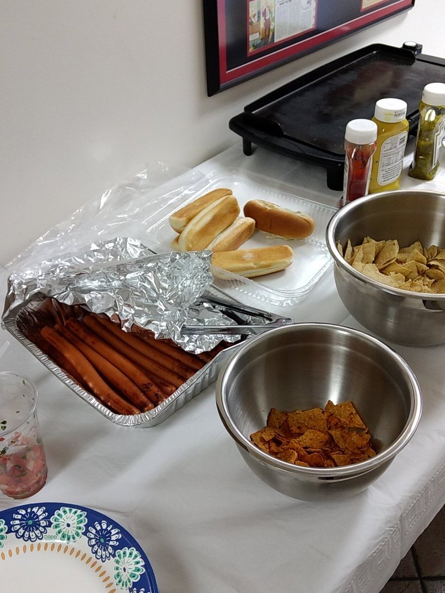 TottenTubes tweet media