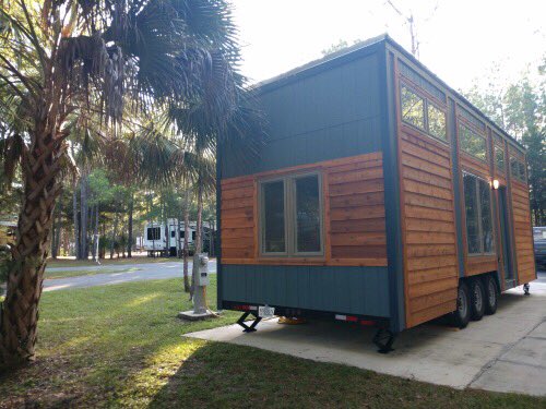 BlueSkyTinyHome's tweet photo. Tiny home delivery complete!
•
Interested in owning a tiny home? Contact us
•
Phone: (812)205-3090
Email: info@blueskytinyhomes.com
•
#tinyhouse #tinyhousenation #tinyhousemovement #tinyliving #tinyhouselife #tinyhouseliving #iCompassMedia #BlueSkyTinyHomes #Evansville https://t.co/i3CmxOxlV6