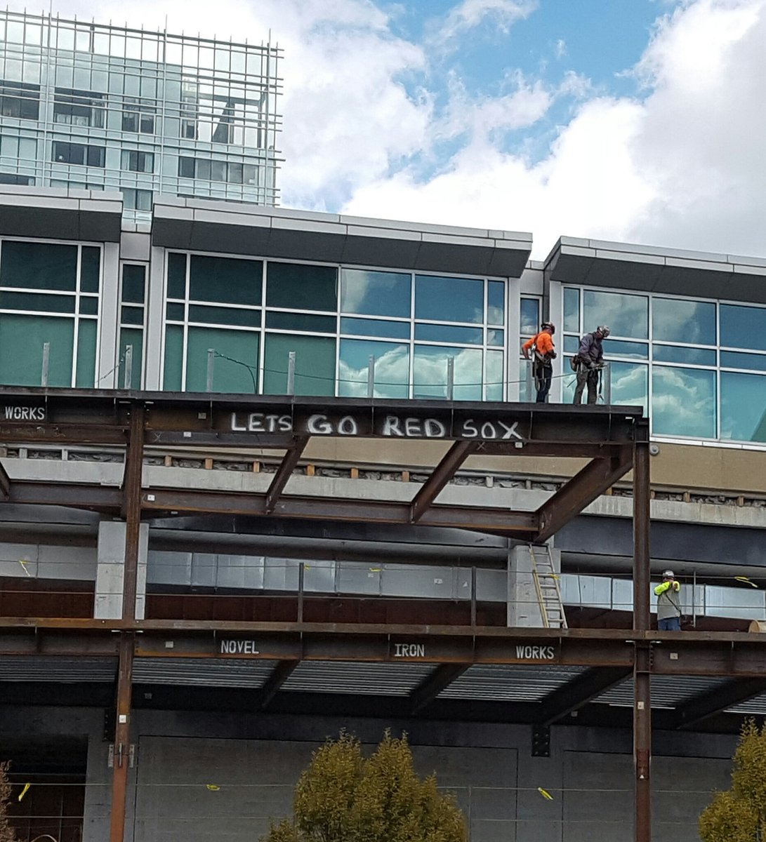 jprendi19's tweet image. @RedSox @TheIronworkers Local 7 hard at work building in Cambridge and showing their support for the Red Sox. #GoRedSox #local7