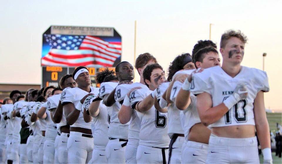 ChrisJo2432218's tweet photo. @Dj_kirven28 Now go Win The State🏆🏈🤘🏽 https://t.co/xeXU8hyB7g