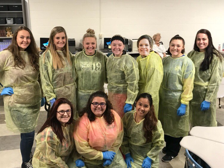 ATCHealthScienc's tweet photo. Donning/Doffing PPE requires a photo. #PPE #ProvidingSafeCare #InfectionControl https://t.co/TCf6yXB39S