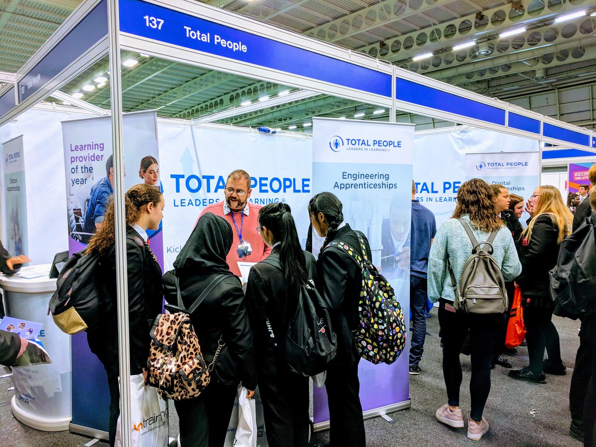 TotalPeople's tweet image. Wow, what an incredibly turnout at @NAS_event today! It's been great chatting to everyone, especially seeing the enthusiasm around #apprenticeships, were here until 18.00 today and we'll be back tomorrow 🙌 #LeadersInLearning #TheBestOption