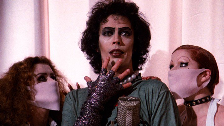 airsatz_emilie's tweet image. Day 16 : Favorite quirky film : The Rocky Horror Picture Show, comédie musicale debridée et complètement jouissive.