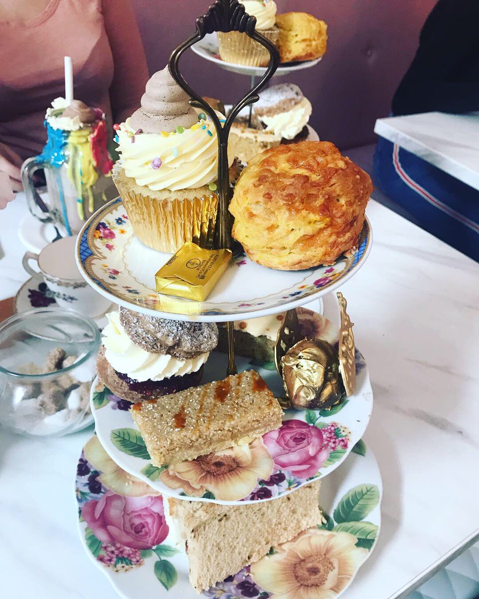 kerringtonn's tweet photo. @IAmChrisRamsey You should have booked a table today! Harry Potter Freakshakes and Afternoon tea were unreal! https://t.co/6G5J5FQiPI