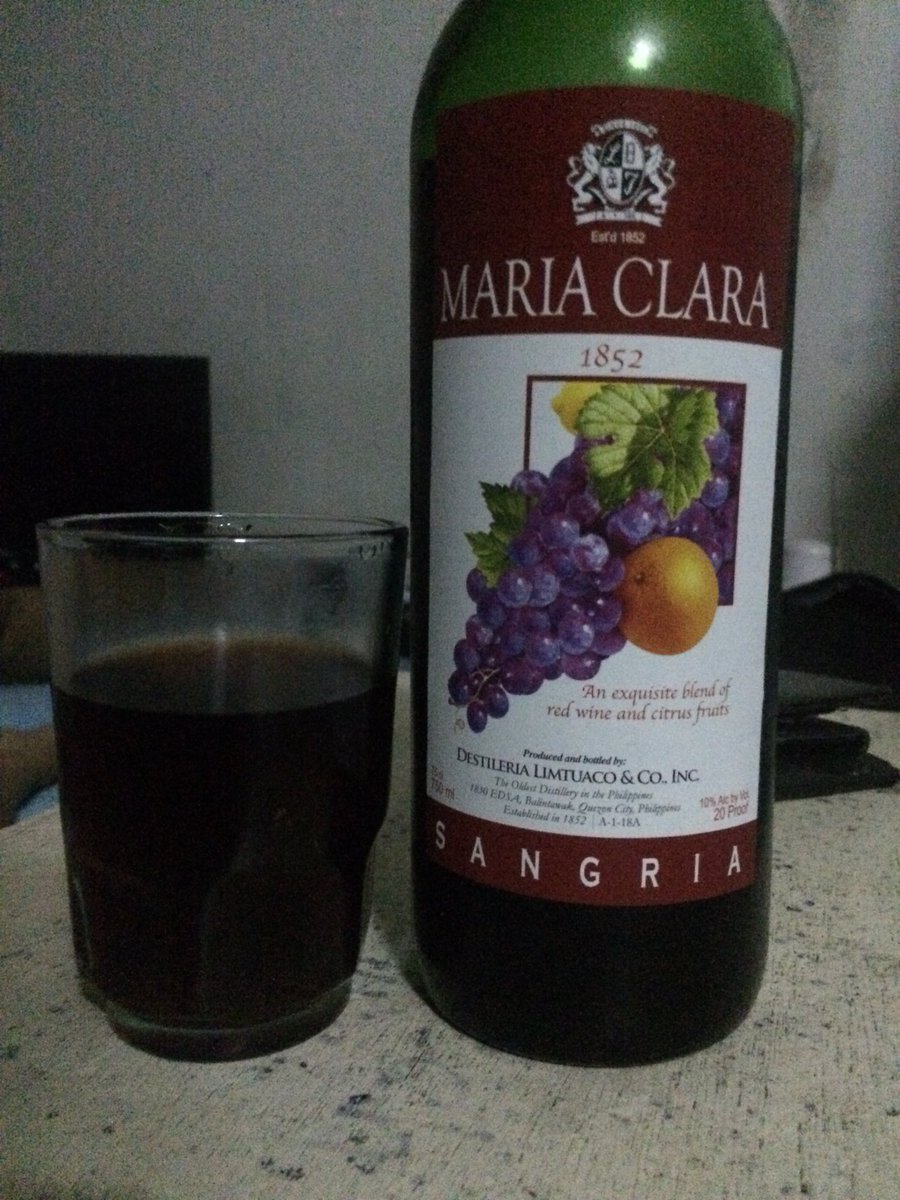 tianisms's tweet photo. Hmmm. Eto naba magiging night routine ko ? Hilamos-Mask-Shot-Toner. hahaha. 
#RoadToKagandahan
#Charott https://t.co/OJHG7nuuc9