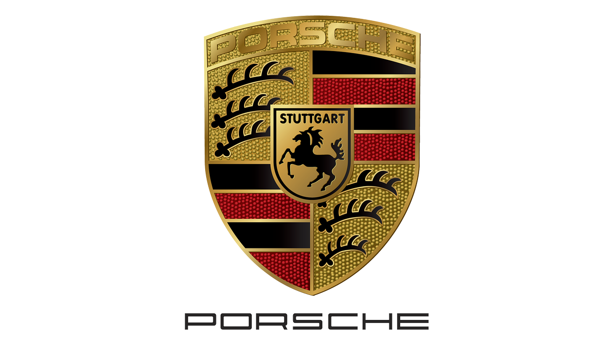 SAEIntl's tweet photo. Donatus Neudeck of @Porsche showcased innovation at #SAEBrake detailing a Porsche world-first surface coated brake that reduces brake dust w/o impacting performance, increases durability 30% & maintains aesthetics with corrosion-free surfaces. https://t.co/j391BVFtVV