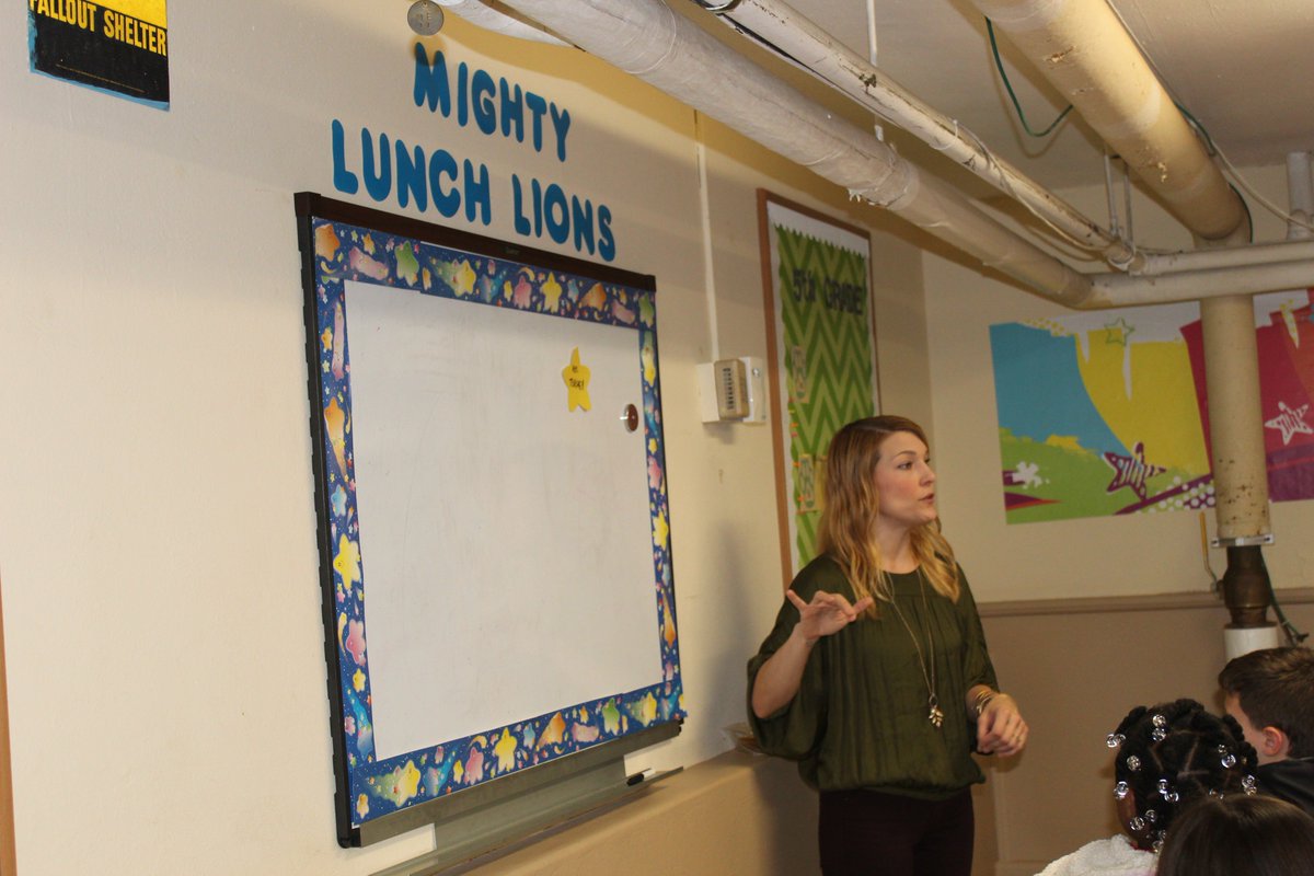 WeAreHTSD's tweet photo. Principal Byrne &amp; staff explain the new Cafeteria Rules. Students will  be recognized for positive behavior &amp; rewarded as a Mighty Lunch Lion Star plus receive Lunch with a Friend opportunities. Today is YOUR Day to Make a Difference! #htsd #htsdpride #differencemakershtsd https://t.co/byO23GxV4Y
