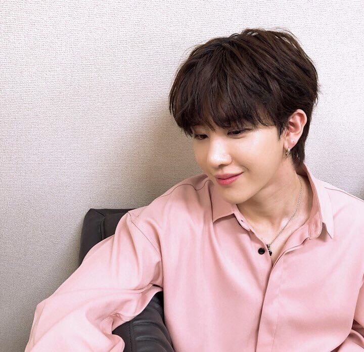 lqbjoo's tweet photo. https://t.co/3e1v46WvwE