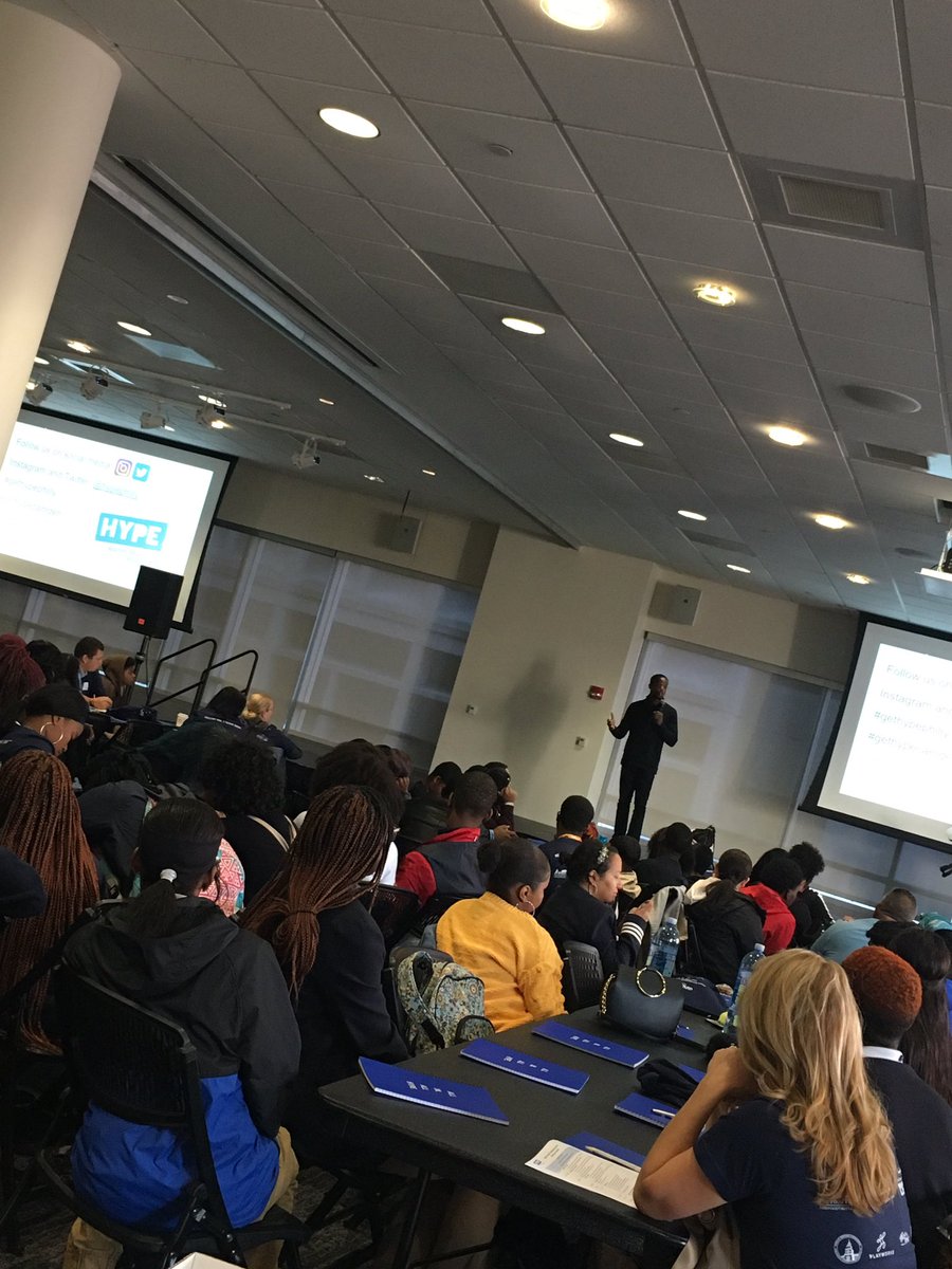 thefoodtrust's tweet photo. "What you're doing is important. You're helping future generations!" 

Thanks @NajeeRichardson for coming out and speaking with our @HYPEPHILLY students at our #getHYPEphilly High School Summit. https://t.co/ENauQEd98W