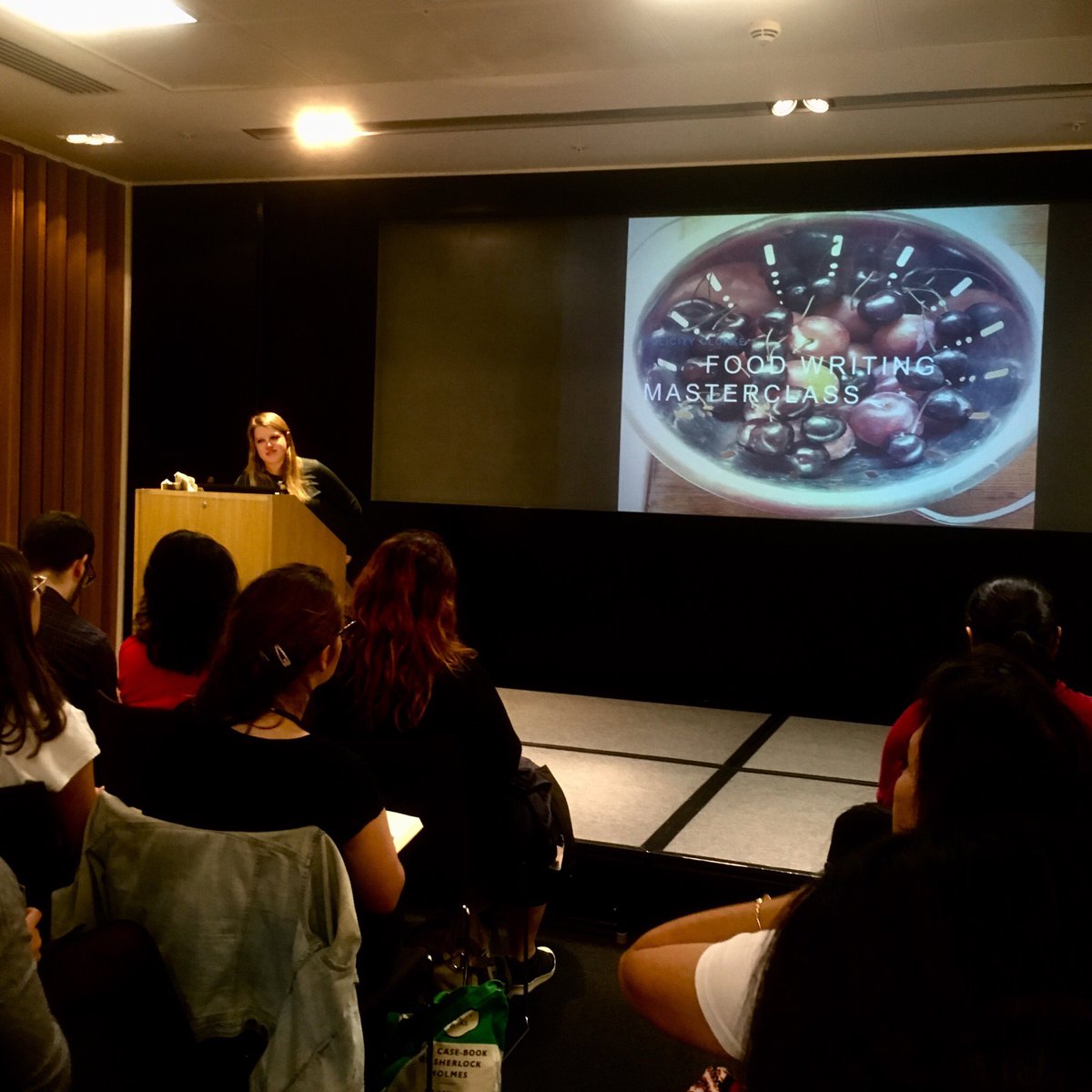 duckeggsponge's tweet photo. Then on to a #guardianmasterclass about #foodwriting with @felicitycloake 
My brain is stuffed full of information and I’m ready to get back to the blog!
#worldfoodday https://t.co/xDyErm67RS