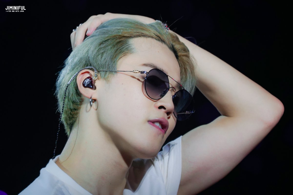 btsxpics's tweet photo. https://t.co/Wr2PH7joFn