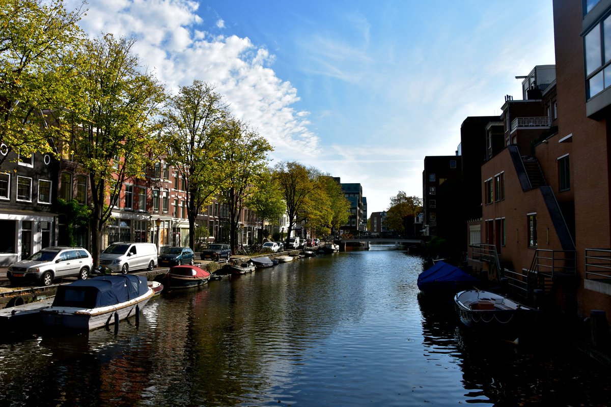 backpackrmiles's tweet image. De retour d'#Amsterdam. Cette ville est définitivement trop agréable 😱
L'architecture est incroyable, les habitants très gentils, tout est propre... J'en suis tombé amoureux 😍