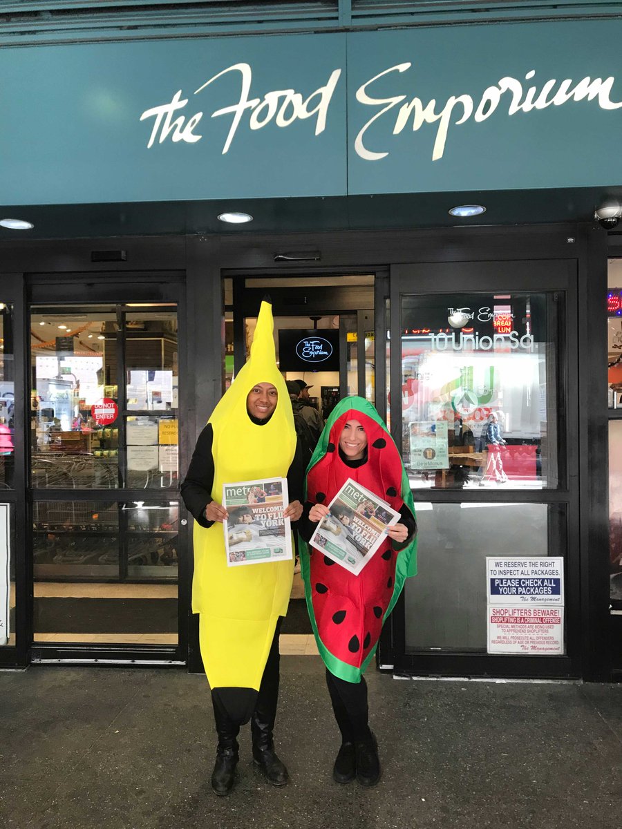 metromedia_us's tweet photo. Metro premium promoters in action today! Peapod is getting the word out about grocery delivery in NYC with the help of @metronewyork https://t.co/NRuQqXHa0v
