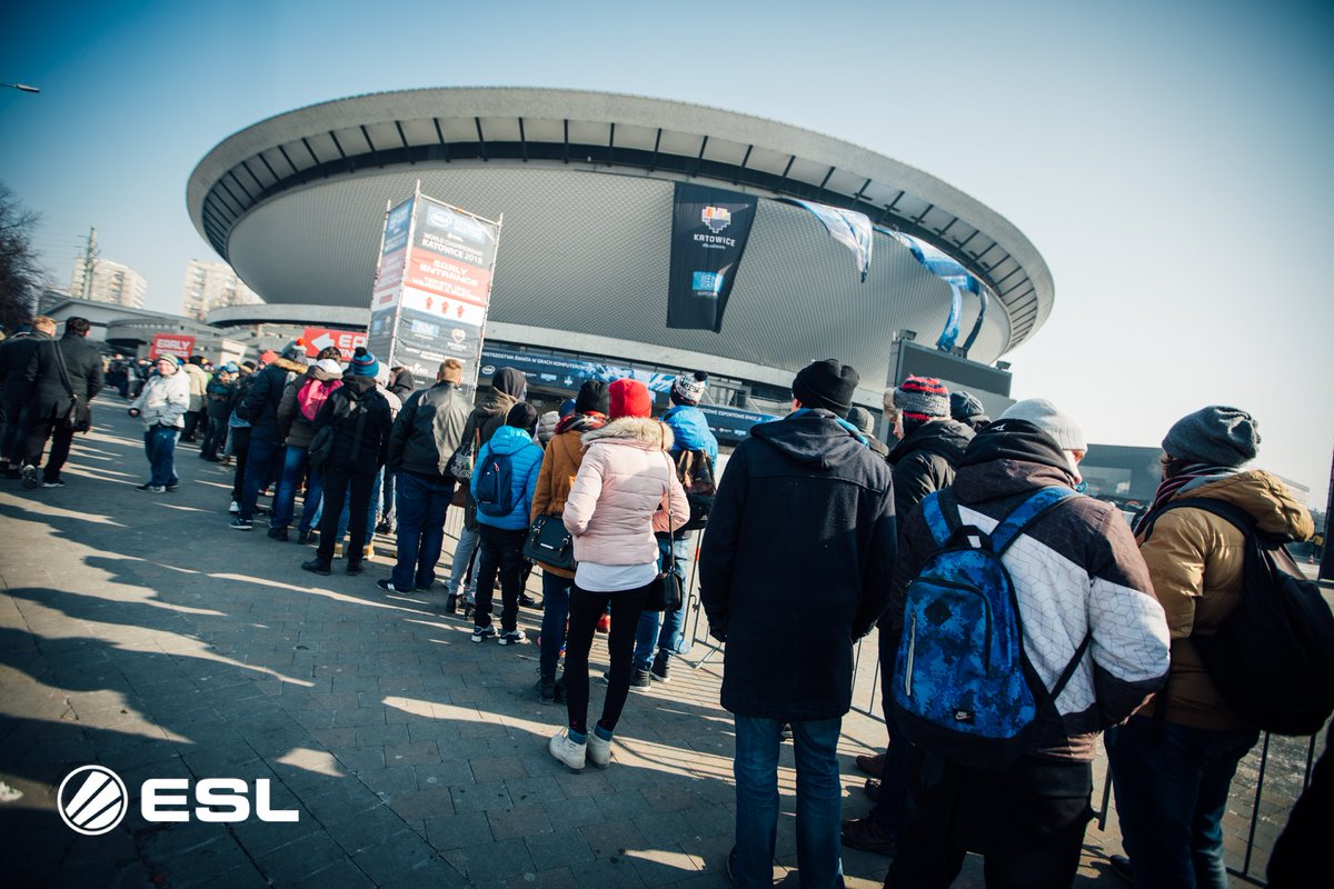 #CSGO Fans aufgepasst: Aufgrund der Qualifikation für die #IEM Katowice verschieben wir die kommenden beiden Spieltage, um den #ESLMeisterschaft Teams die Teilnahme zu ermöglichen:
➡ Spieltag #4: 25.10.
➡ Spieltag #5: 1.11.
Wir drücken allen deutschen Teams die Daumen!