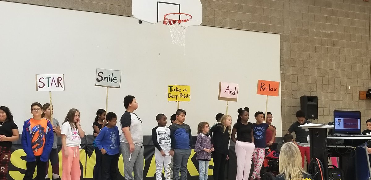 jrose0104's tweet photo. @SkyOaksElem October assembly, we learned #composure #star #smiletakeadeepbreatheandrelax  #soar #fifthgrade https://t.co/wWzPwsB0mU
