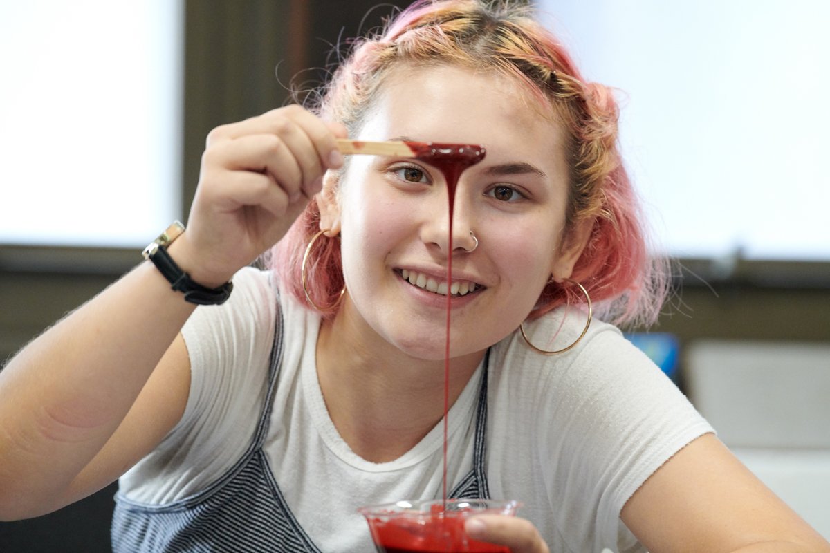 OperaPhila's tweet photo. This school year, our Backstage Pass students are doing more hands-on activities, including learning how to create special effects makeup from common pantry items. Read more about the program >>> https://t.co/X7l3zMorze Photos by @DiRentis #backstagepass #opera #technicaltheater https://t.co/fl3nMjuY7i