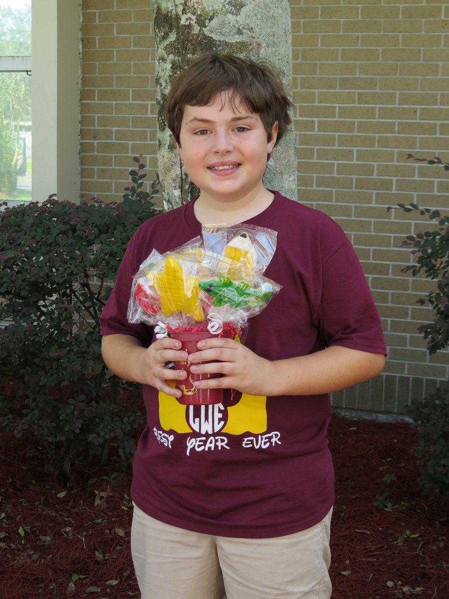 Lakewood_Gators's tweet photo. Congratulations to Cooper Matherne, LWE Student of the Year! #bestyearever https://t.co/6trvGfRQUT