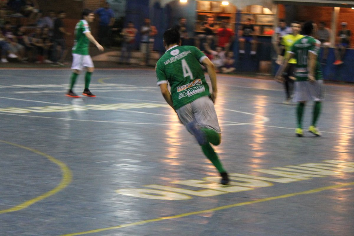 sancristobal_py's tweet photo. ๐ #SemfinalIda ๐ธ | Postales del empate de ayer.
โ #SANCRISTOBAL 3-3 Santa Marรญa.
#TodoVerde ๐ณ๐ฌ #ClubSanCristobal https://t.co/SBF262MMed