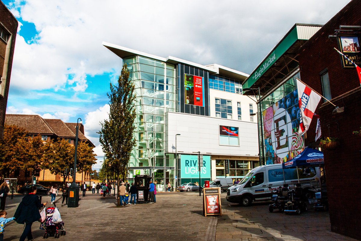 SIS_Digital's tweet photo. Did you know that we've installed #Derby's first full-motion #DOOH screen? If you didn't don't worry! Read about our LED screen located at Derby @RiverlightsUK here via @DigSignageToday https://t.co/Njg76oNH9z https://t.co/wWMrJtzmCT