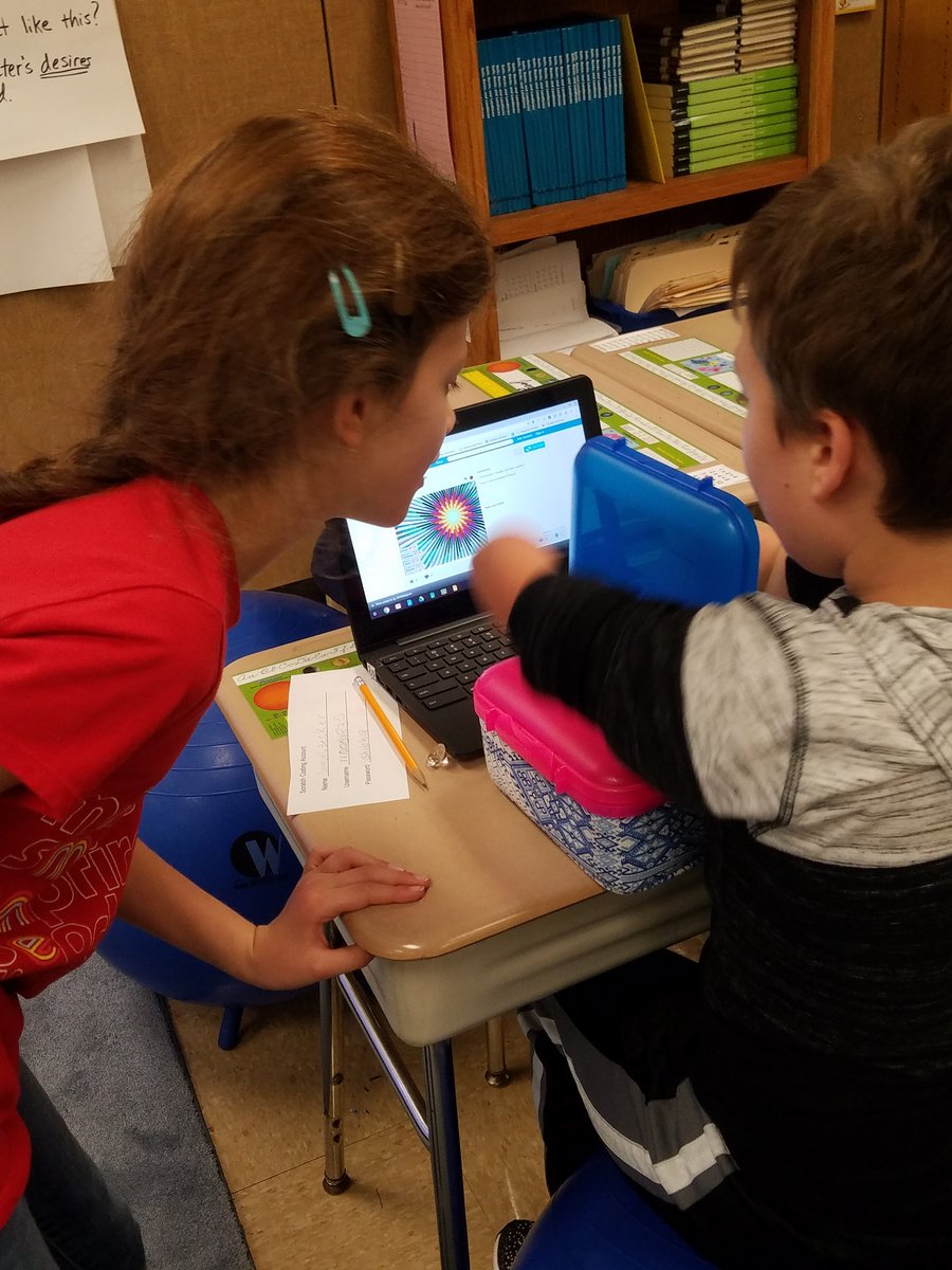 HeatherTechTST's tweet image. 10 girls and 8 boys creating and coding in @NortheastES with #paulakilts in the inaugural #casualcodingclub. #EEE #ACCESSANDEQUITY #icsdedtech