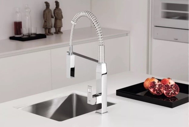 eFaucets's tweet photo. What the what? hansgrohe and GROHE aren't the same company? No, they are not. Read the history of them both here: https://t.co/yF9Jits8oe https://t.co/WEQmbLVSMe