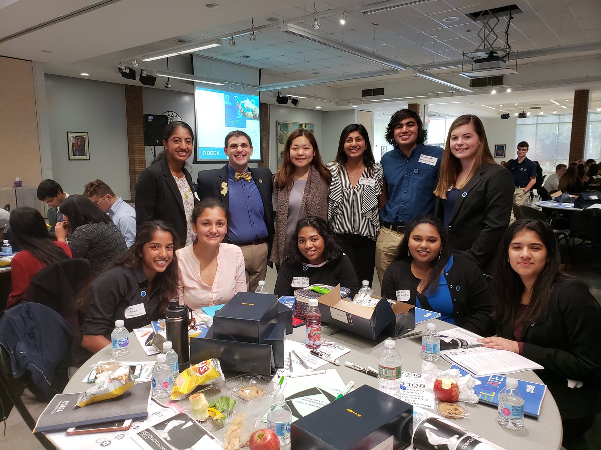 NBC_DECA's tweet photo. These amazing DECA leaders are attending leadership training at Kean University. Thanks DECA Jeff and NJ DECA Officers and staff!
#DECACOLT
@NJDECA
@NBHSActivities
@nbc_hsprincipal
@EmerMatt
@nbcsuper
@DECAJeff https://t.co/t18DWySAdg