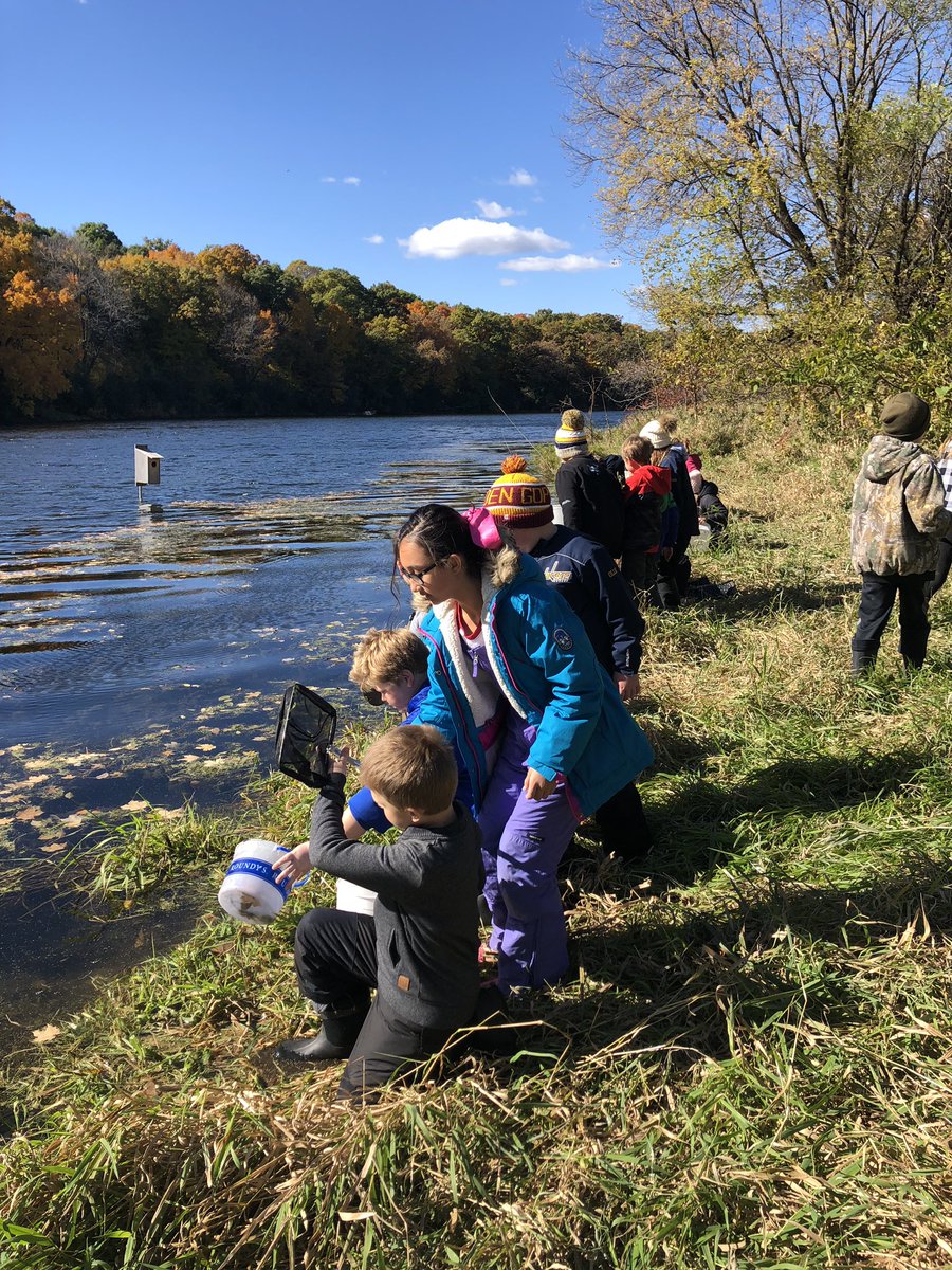 Karoline Warner tweet media