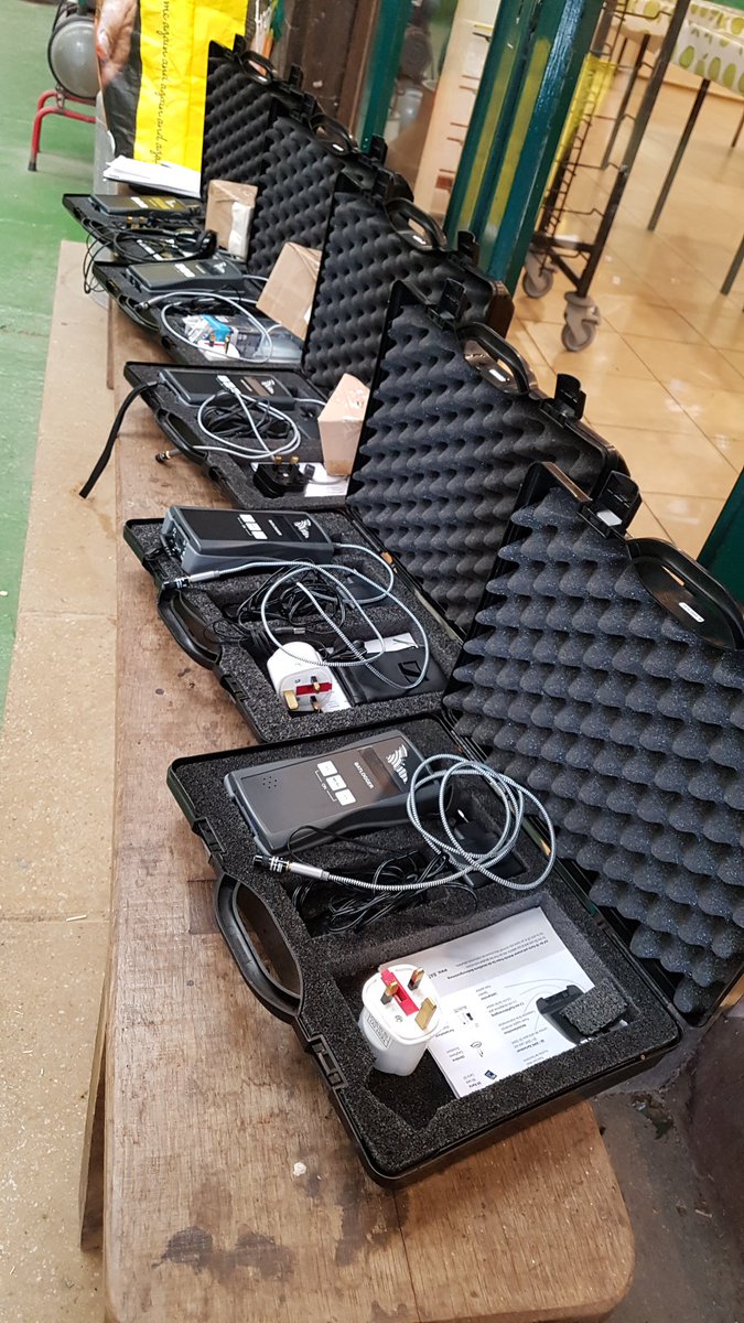 BatAbility's tweet photo. This week we are way down south doing more data collection for #IsThatABat book due out next year. Why use 1 Batlogger when you can have 5. #echolocation #bats #batcallsconf https://t.co/3FrmgHmH7k
