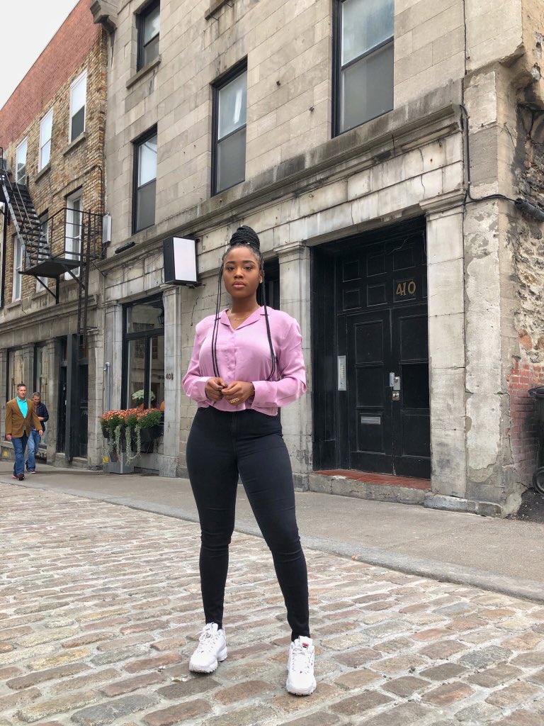 Ellahh_O's tweet photo. if it’s not purple i don’t want it 😈.
shop the exact look here: https://t.co/XFFj5D56Uh
#dynamitestyle #sscollective https://t.co/kl763q3aUv