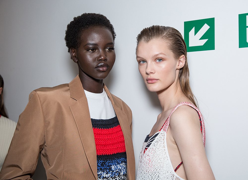 LondonFashionWk's tweet photo. #BestOfBackstage from @victoriabeckham’s 10 year anniversary #LFW show. See all the highlights from LFW September 2018 at https://t.co/OEUZJkXpXl https://t.co/ag8nQAVnj6