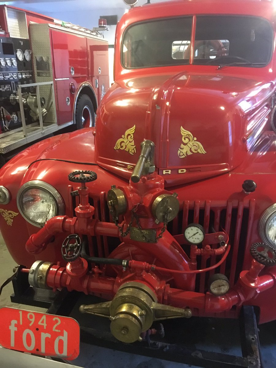 CoachJ_PAC's tweet photo. We had such a fun day at the Mentor Fire House!  @missbateymentor @MrsPike3rd @MrsKBurger @LakeElemMOL @MentorFire https://t.co/IUgkJXduTY