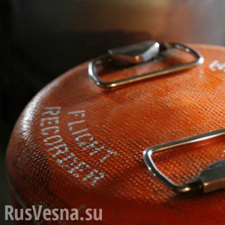 Крушение украинского Су-27: найден «черный ящик»  svobodaslova.info/main/100803-kr…