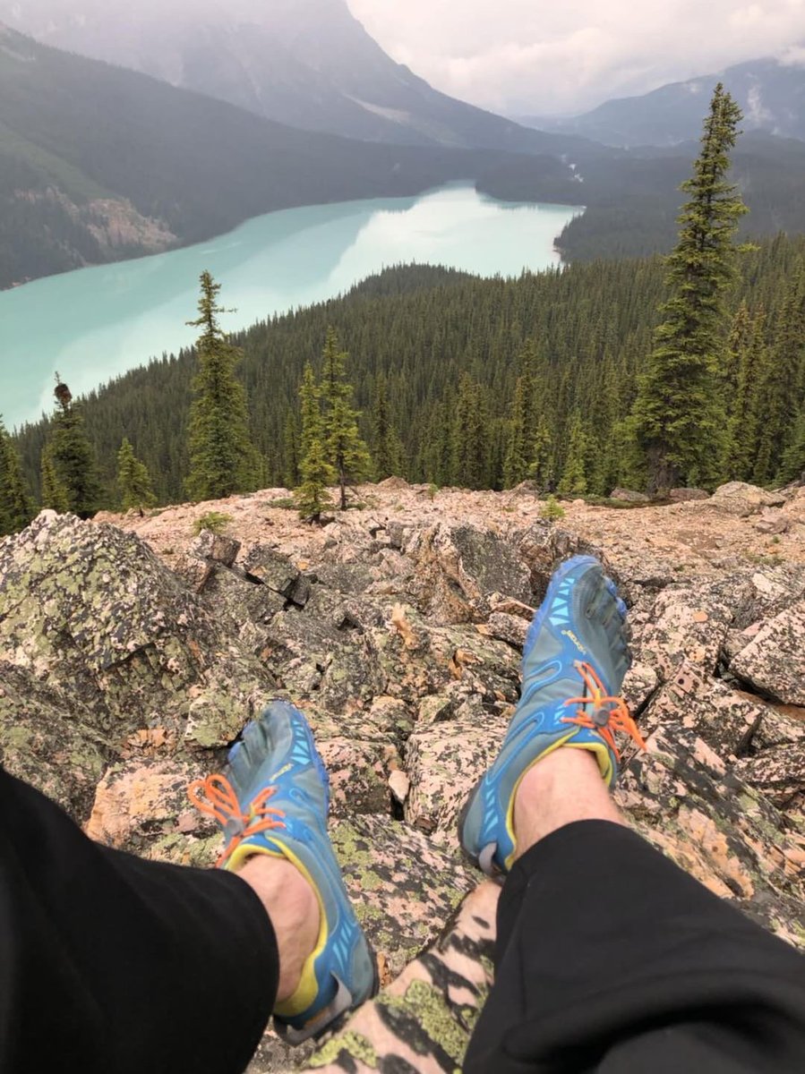 VibramFF_EU's tweet photo. Train in nature keeping a minimalist feeling. Enjoy the #GroundBreakingGrip of #VibramMegagrip also on your #VibramFiveFingers and feel safe in every situation!
📸 @dawsonsheetsss https://t.co/YAXZZ3dIzH
