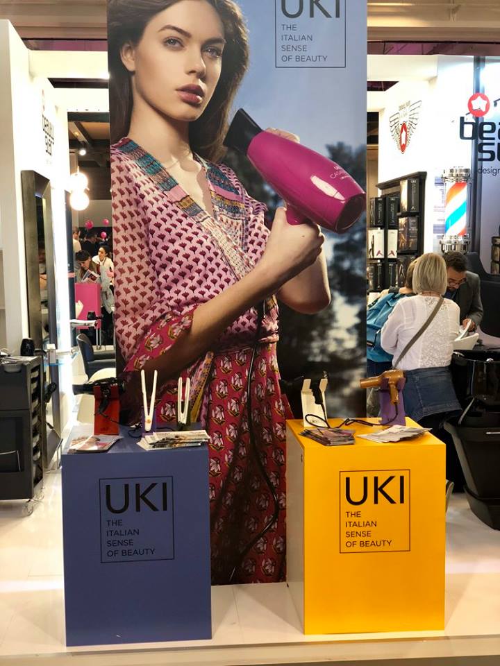 UKIMALETTI's tweet photo. Quality and design combined with technology and innovation.
Always hair-oriented!

Discover more >>> https://t.co/yn3ALshStq

#Uki #thesenseofbeauty #design #technology https://t.co/qOPLmnMPD7